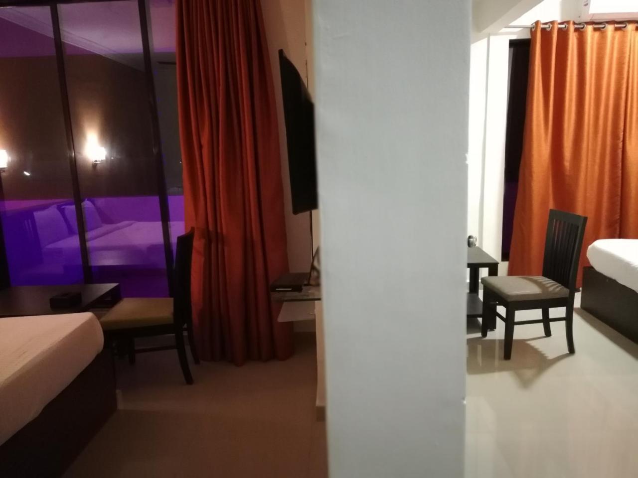 Elite Inn Lonavala Kültér fotó